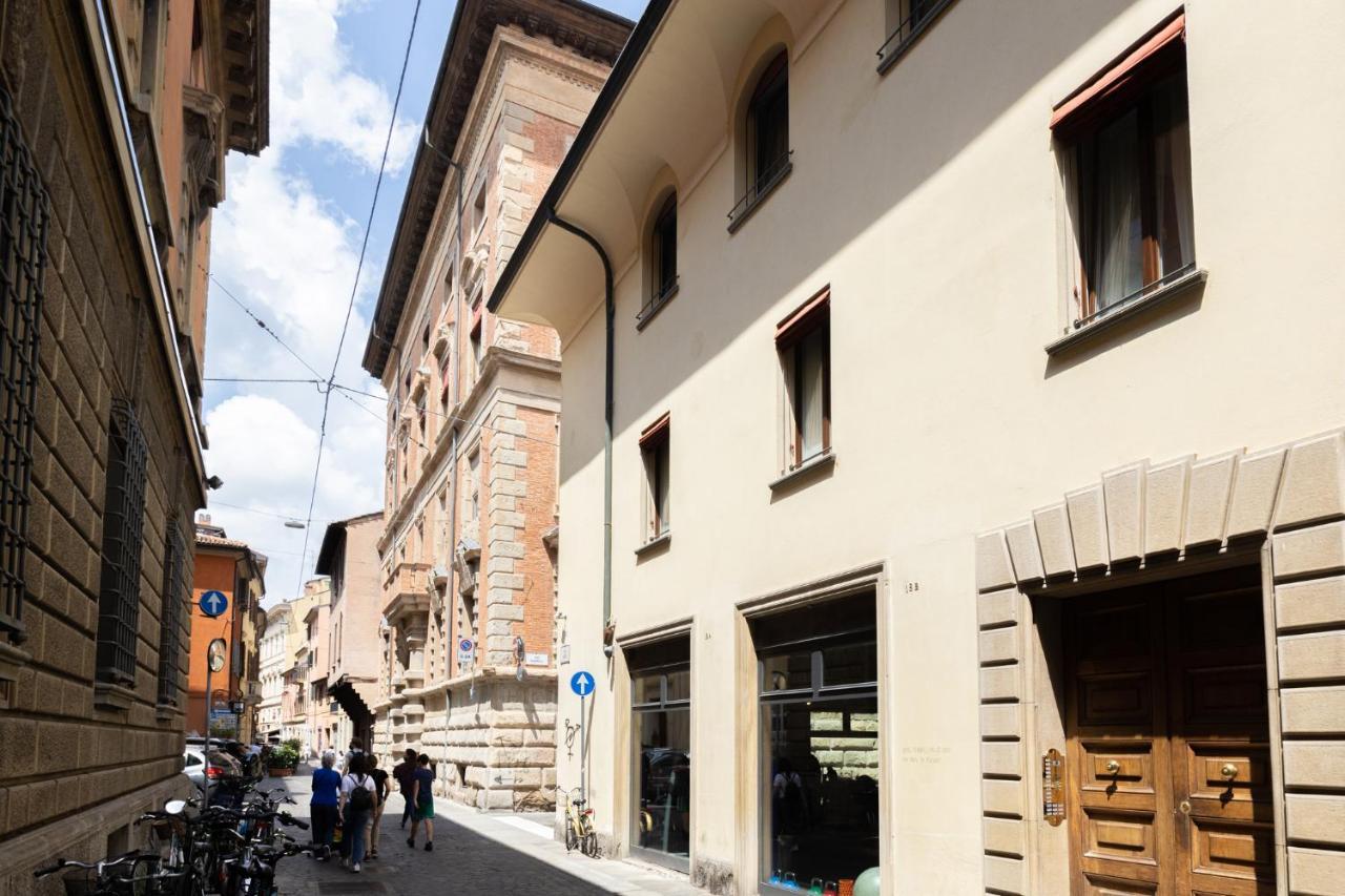 Goito 4, Bologna By Short Holidays Buitenkant foto