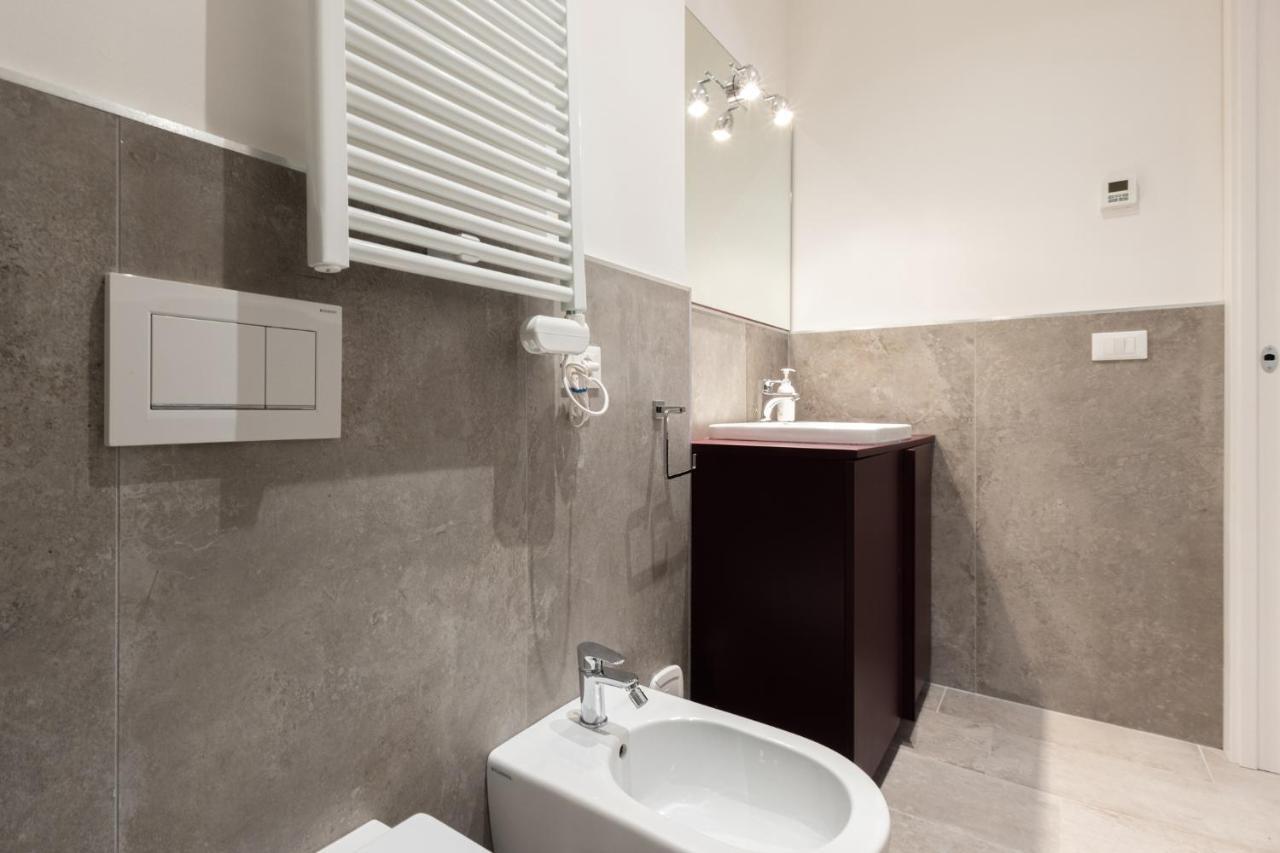 Goito 4, Bologna By Short Holidays Buitenkant foto