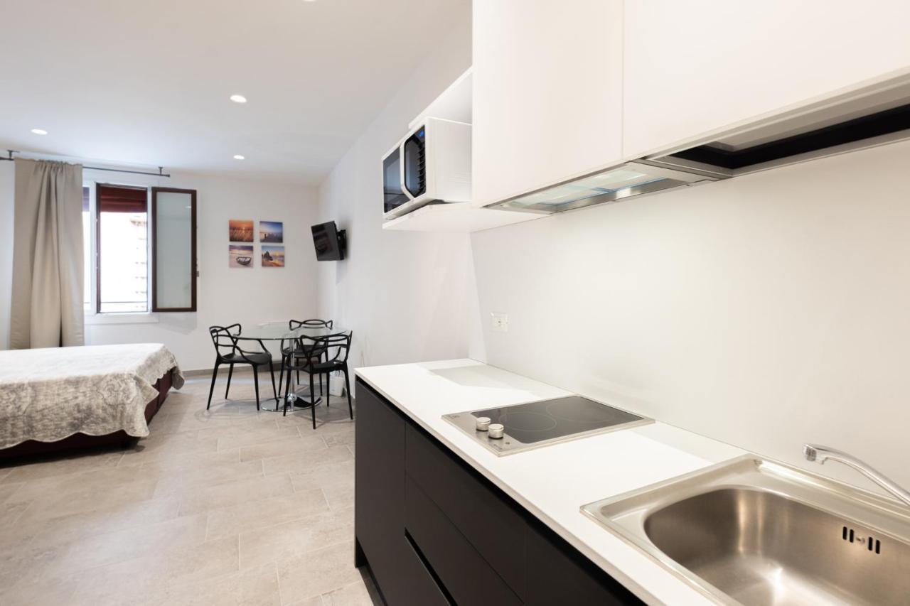 Goito 4, Bologna By Short Holidays Buitenkant foto